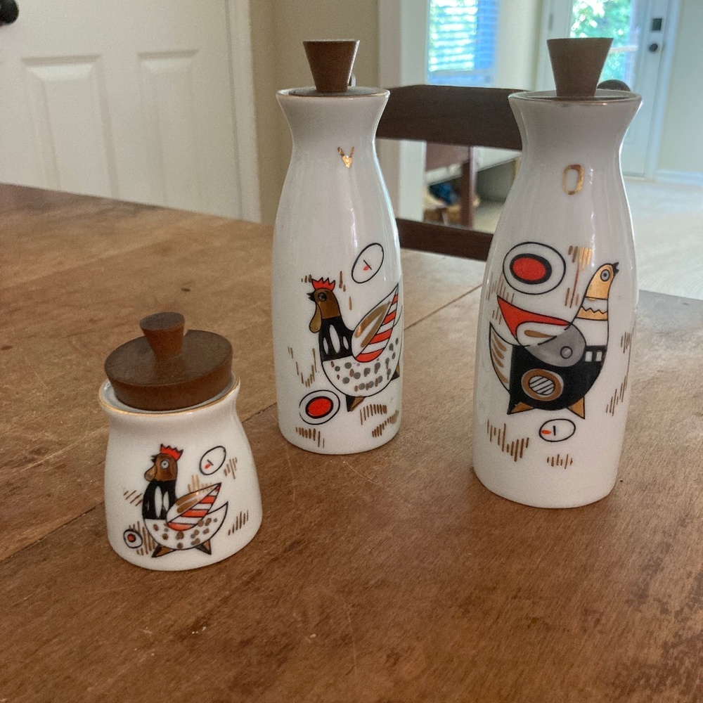 Mid-century modern, vintage Japanese cruet set